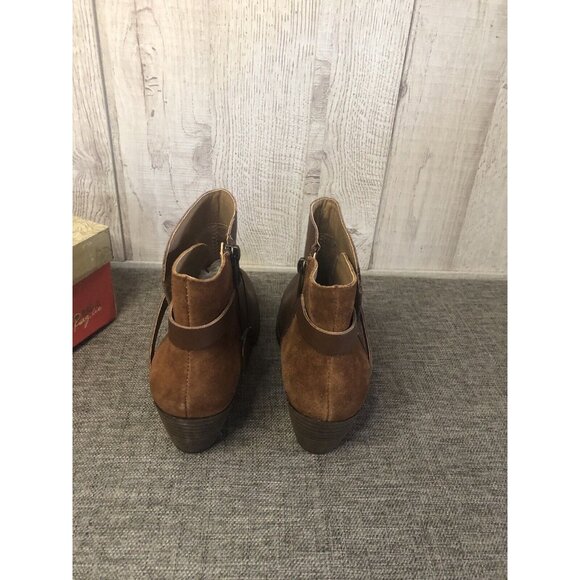 Womens American Rag Ashly Cognac Brown Leather Booties Size 6 1/2 - Picture 4 of 7